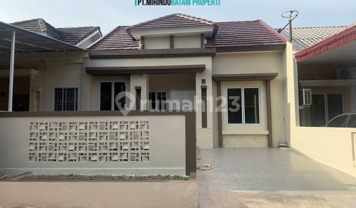 DIJUAL CEPAT 930JUTA RUMAH BEVERLY PARK - BATAM CENTRE