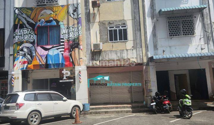 DISEWAKAN 100JUTA/TAHUN RUKO PERTOKOAN TOP 100 DEPAN GRAND BATAM  2