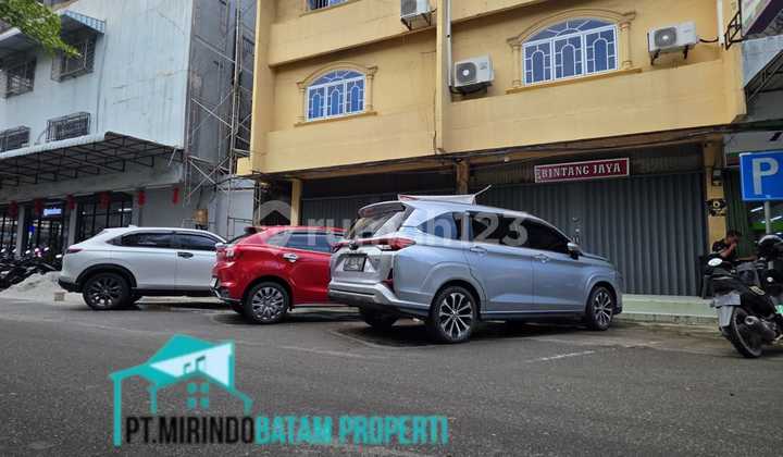 Rented 120 Million/Year 2 Units of Shop house First Floor Only Nagoya Business Centre - Batam Rented 120 Million/Year 2 Units of Shop house First Floor Only Nagoya Business Centre - Batam