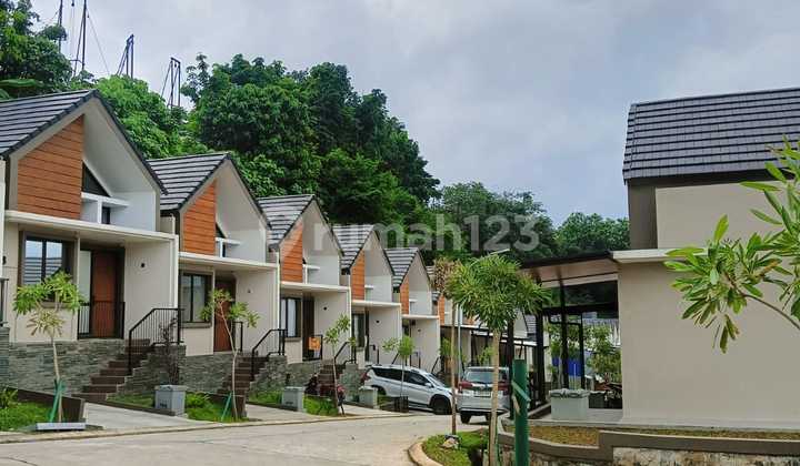 Rumah Sewa di Commercial Area