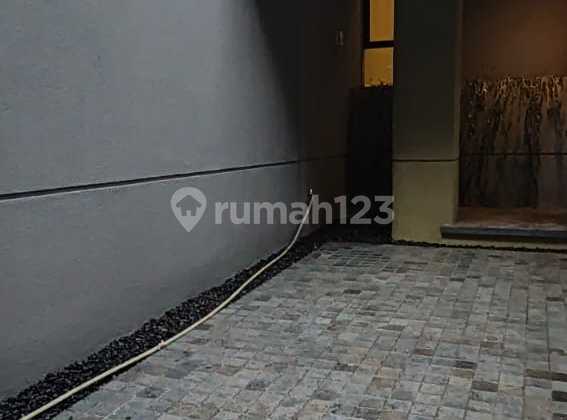 Classy Mini House in the Serenity of Pine Trees 2