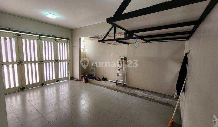 RUMAH  SIAP HUNI DI DALAM CLUSTER SENTUL CITY  2