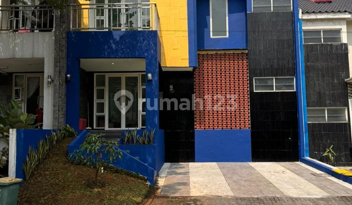 Rumah Town House di Private Cluster
