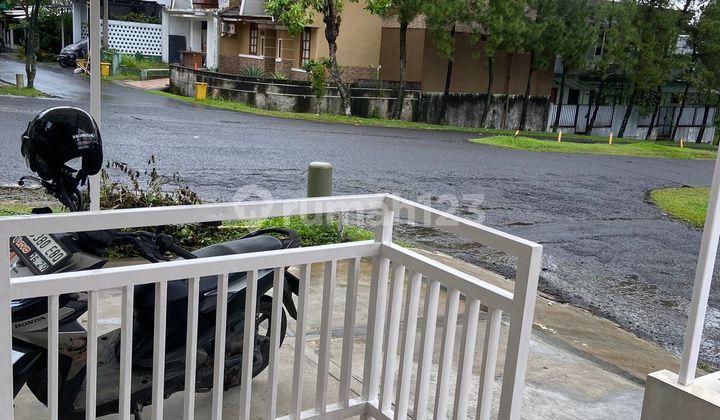 Rumah Sudut Sewa di Lembah yang Indah 2