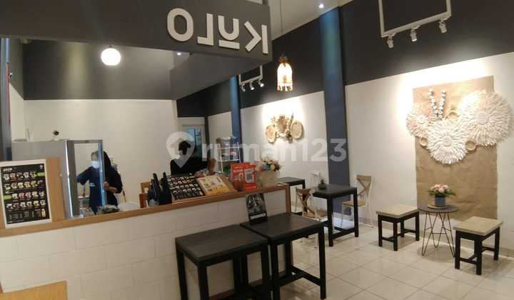 Disewakan cepat Ruko 3 lantai strategis di Modernland, Tangerang 4