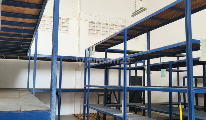 Dijual cepat Gudang strategis di Green Sedayu Bizpark, Daan Mogot