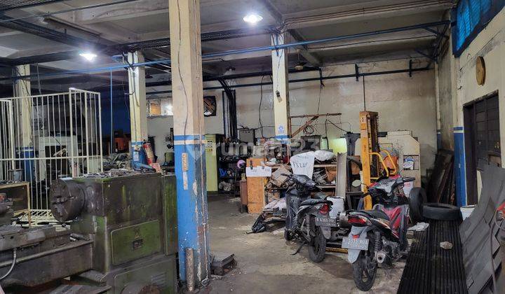 Dijual cepat Bengkel Bubut strategis pinggir jalan raya di Cengkareng 7