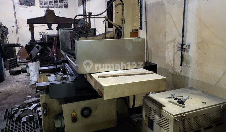 Dijual cepat Bengkel Bubut strategis pinggir jalan raya di Cengkareng 22