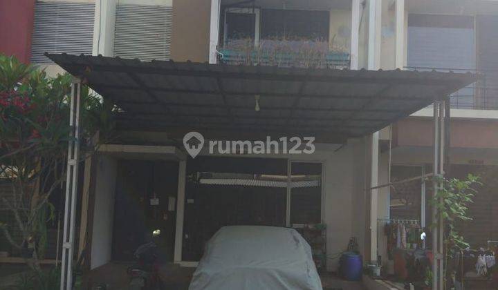 Dijual cepat Rumah 2 lantai furnished di Citra Garden 6 1