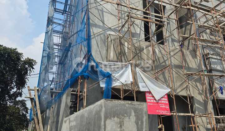 Rumah Baru 2 Lantai Dengan Mezzanine Di Citra 2 Ext, Kalideres 2