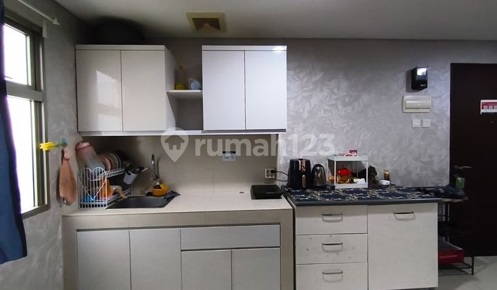 For sale cheap Springwood Residence Apartment 2 BR Full Furnished 2