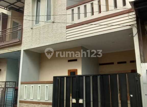Dijual Murah Rumah 2 Lantai Di Poris Indah, Kota Tangerang Dijual Murah Rumah 2 Lantai Di Poris Indah, Kota Tangerang