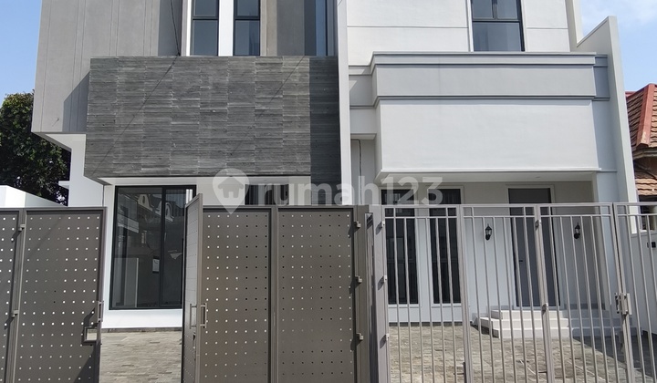 Rumah Baru 2 Lantai dengan Mezzanine di Citra 2 Ext, Kalideres Rumah Baru 2 Lantai dengan Mezzanine di Citra 2 Ext, Kalideres