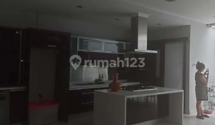 Rumah town house garden house Emporium Pluit 3