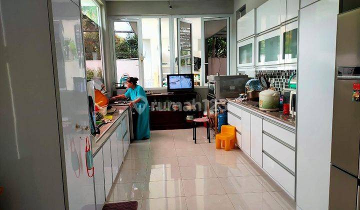 dapur banting harga rumah mewah 2