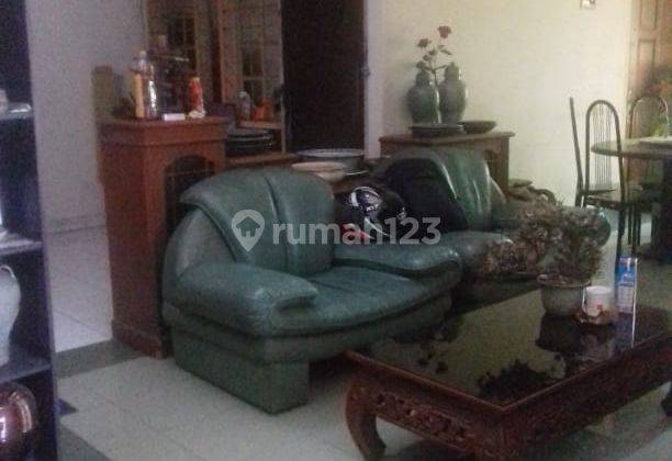 Rumah jual turun harga 2 Lantai Villa Melati Mas  2