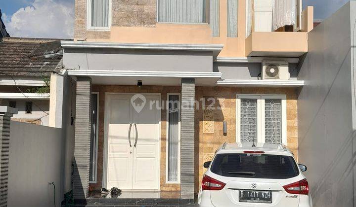 Dijual Rumah 2 Lantai Sudah Semi Furnished di Villa Rizki Ilhami 1