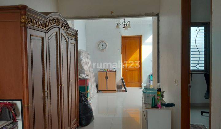 foto lainnya dijual rumah 2 lantai sudah