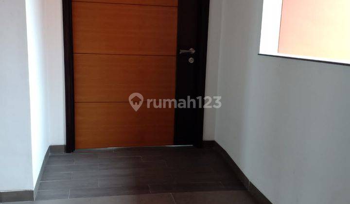 Dijual Apartement Lloyd Alam Sutera 2 BR Semi Furnished 2