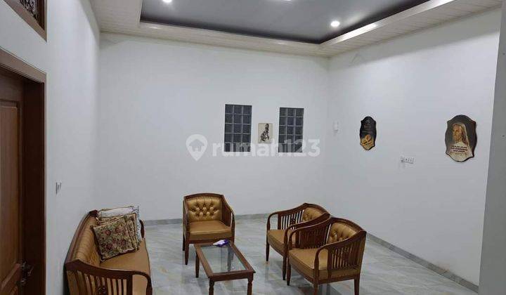 foto lainnya rumah 2 lantai baru renovasi