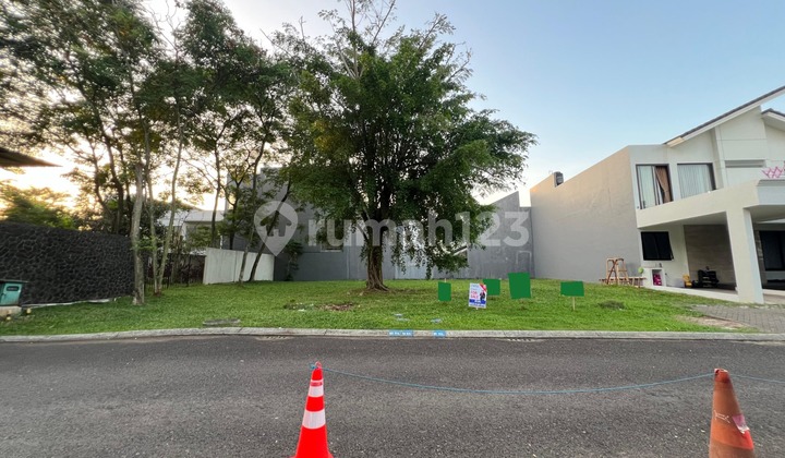 Kavling Hook Boulevard di Verdant Ville BSD, Tangerang Selatan