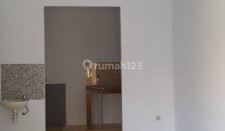 Rumah 1 lantai dekat waterpark di Grandview, binong,karawaci 3