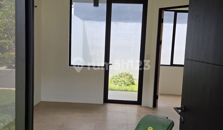 For Rent New House In Park Serpong