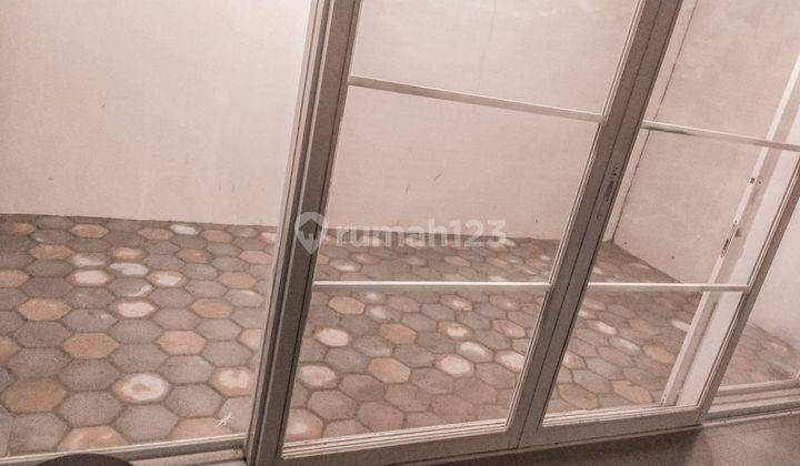 Rumah 2 Lantai Bagus Semi Furnished SHM di Cluster Bohemia, Paramount, Gading Serpong, Tangerang 7