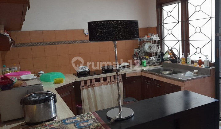 House in Bintaro Sector 5, Near Stan 2