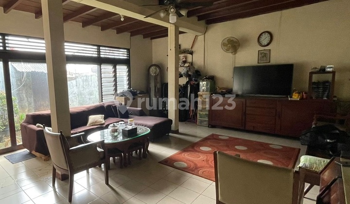 Rumah Tua Dekat MRT Cipete