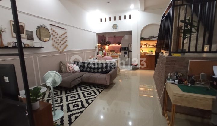 MN - Dijual Rumah Di Pondok Bambu 2