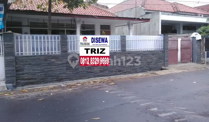Tz 19972 Rumah Luas Cocok Untuk Mess Di Pusat Kota 1