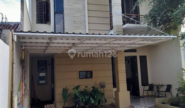 Yd 23537 Dijual Rumah Dalam Cluster Di Pojok Hoek Di Jaticempaka Bekasi 1