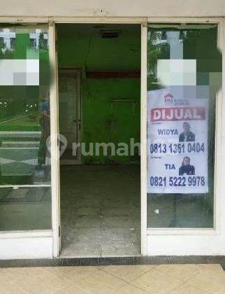 TA - 23396 Dijual Kios Lokasi Depan Kolam Renang Green Lake View Tangerang Selatan 1