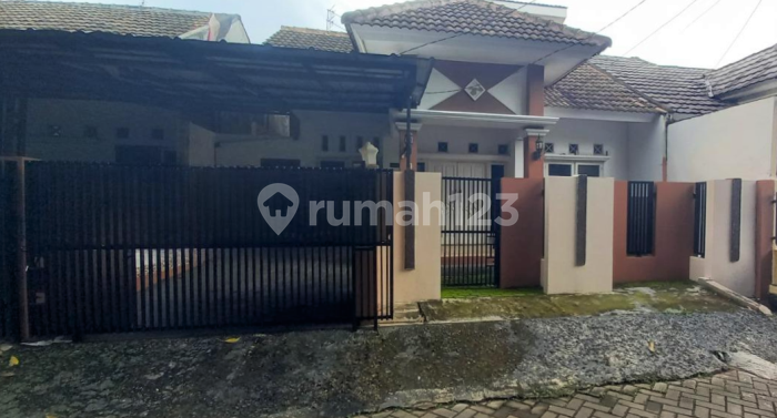 IR - Disewakan Rumah dengan Lingkungan Asri Di Gunung Putri Ciangsana Bogor 1