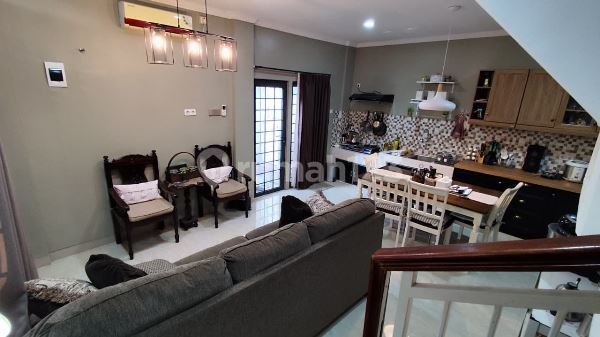 Cs - Dijual Rumah di Kalisari Jakarta Timur 2