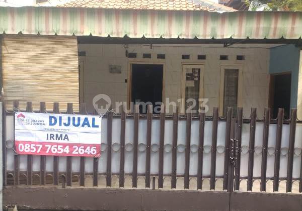 Ir - Dijual Rumah Dalam Perumahan yang Asri