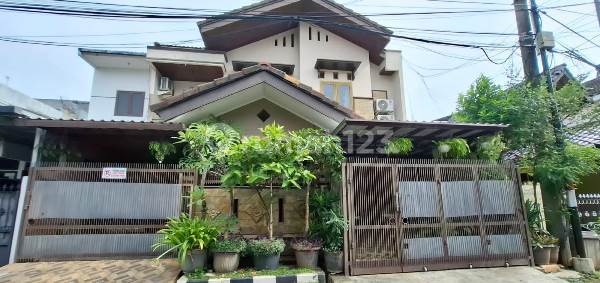 IR - Dijual Rumah Cantik Di Pondok Kelapa Indah Jakarta Timur
