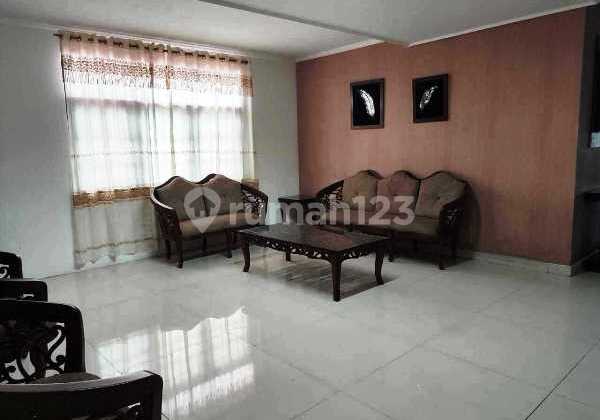 Gd - Rumah Siap Huni di Jatiwaringin Jakarta Timur 2