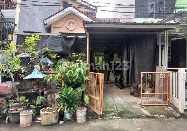 Mn - Dijual Rumah di Jatinegara Indah