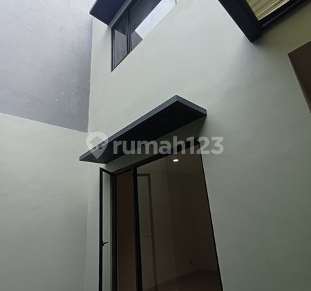 MN - House For Sale In Pondok Kelapa Indah 2