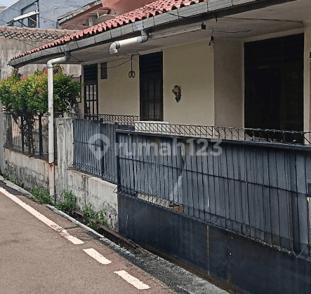 Yl 19831 Dijual Rumah Di Dept Keuangan Pulo Gadung 1