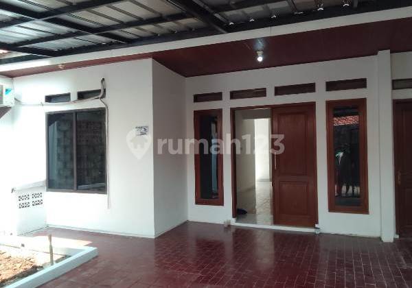 TA - Rumah Baru Renovasi Di Ciputat Timur Rempoa