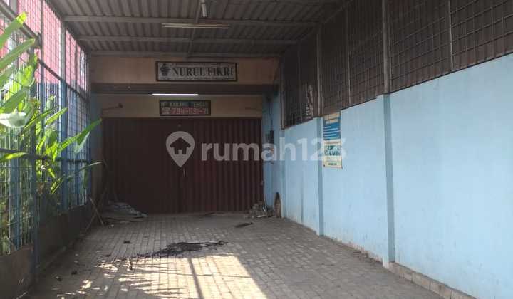 Ruko 3 lantai di Jalan Raya Raden Saleh, Karang Tengah, Tangerang, Banten 1