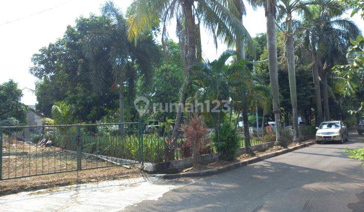 Rumah Huk 2 Lantai Siap Huni di Taman Meruya Ilir 3