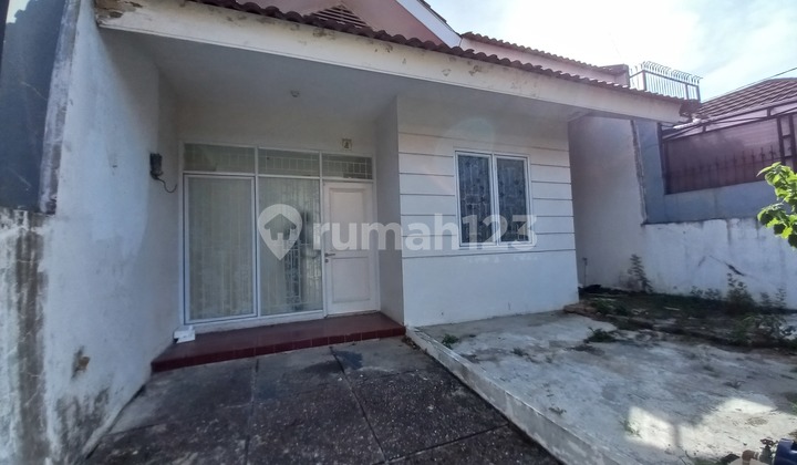 Rumah 1 Lantai di Griya Permata Dengan Halaman Depan Dan Belakang Yang Luas 1