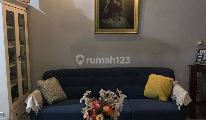 Rumah 1,5 Lantai di Jalan Utama Taman Aries, Bisa Untuk Usaha 2