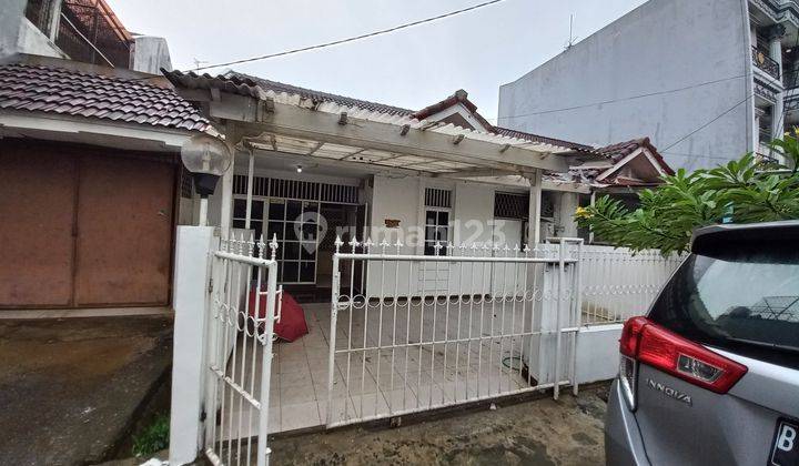 Rumah di Taman Meruya Ilir, Bebas Banjir 1