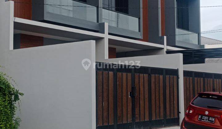 Rumah Baru 2 Lantai Di Kavling Dki, Meruya Utara, Jakarta Barat 1