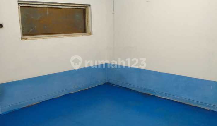 Former Warehouse on Jl. Srengseng Raya, West Jakarta Former Warehouse on Jl. Srengseng Raya, West Jakarta